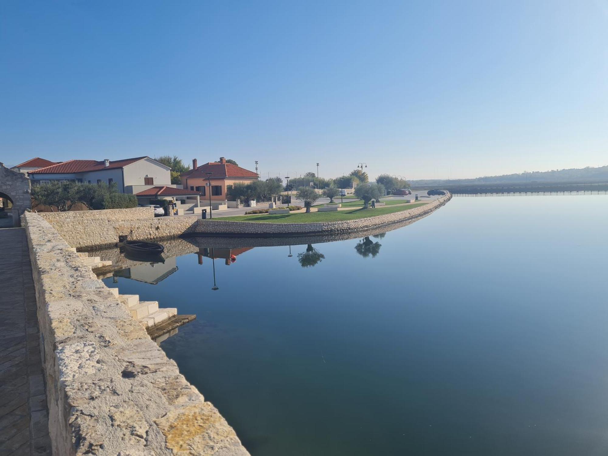 Apartmani Zdrijac Nin Bilik gambar