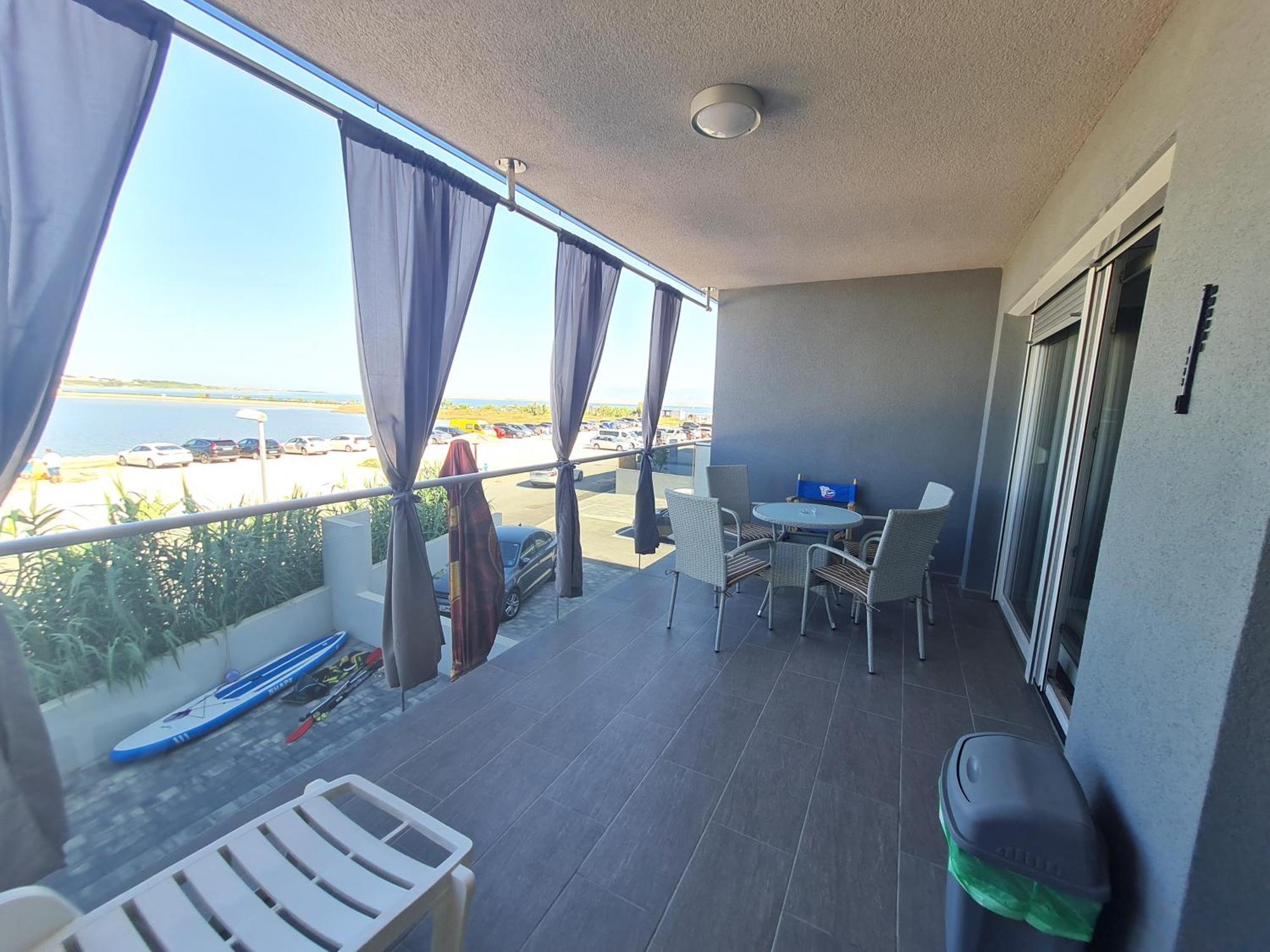 Apartmani Zdrijac Nin Bilik gambar
