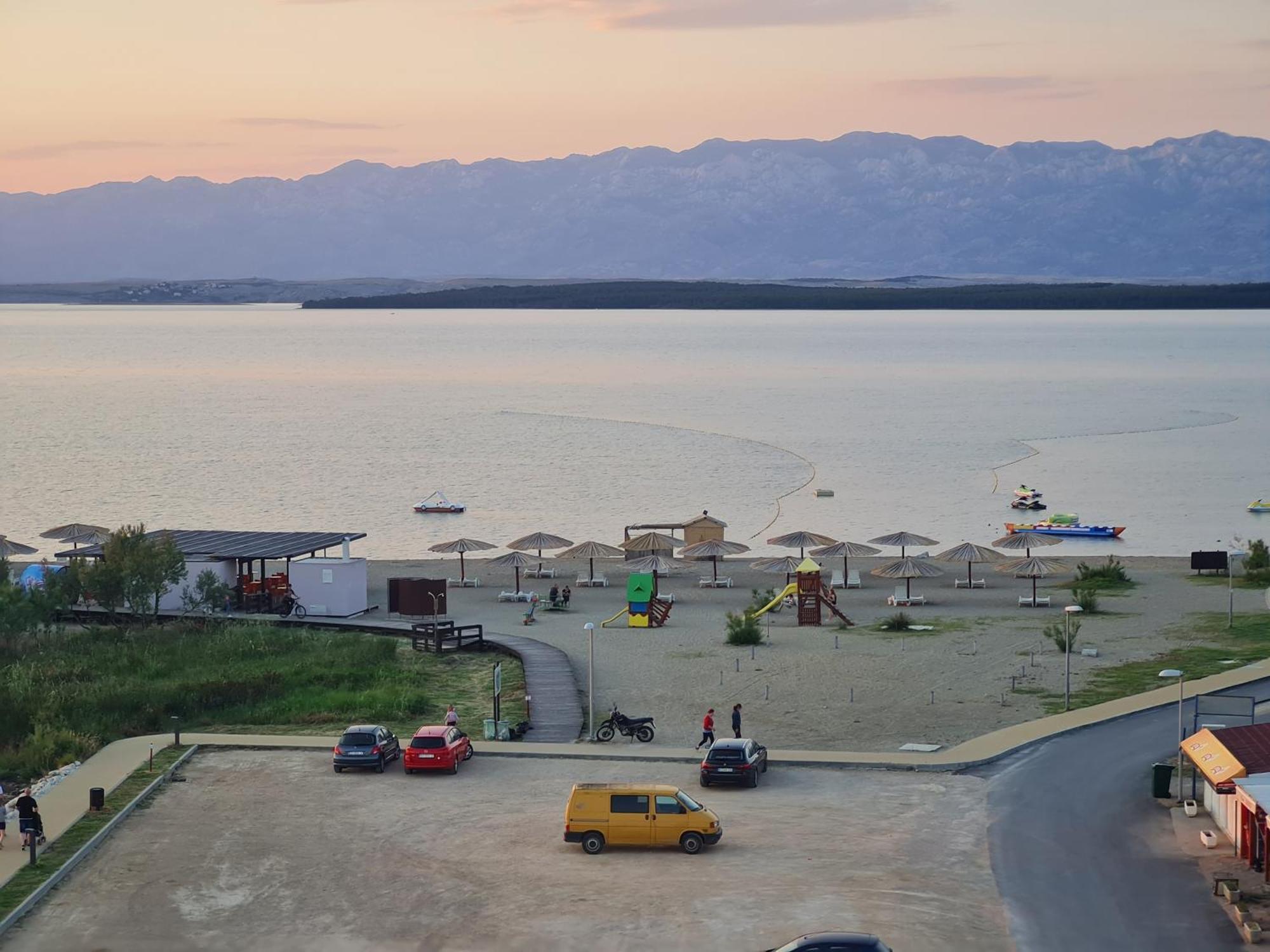 Apartmani Zdrijac Nin Bilik gambar