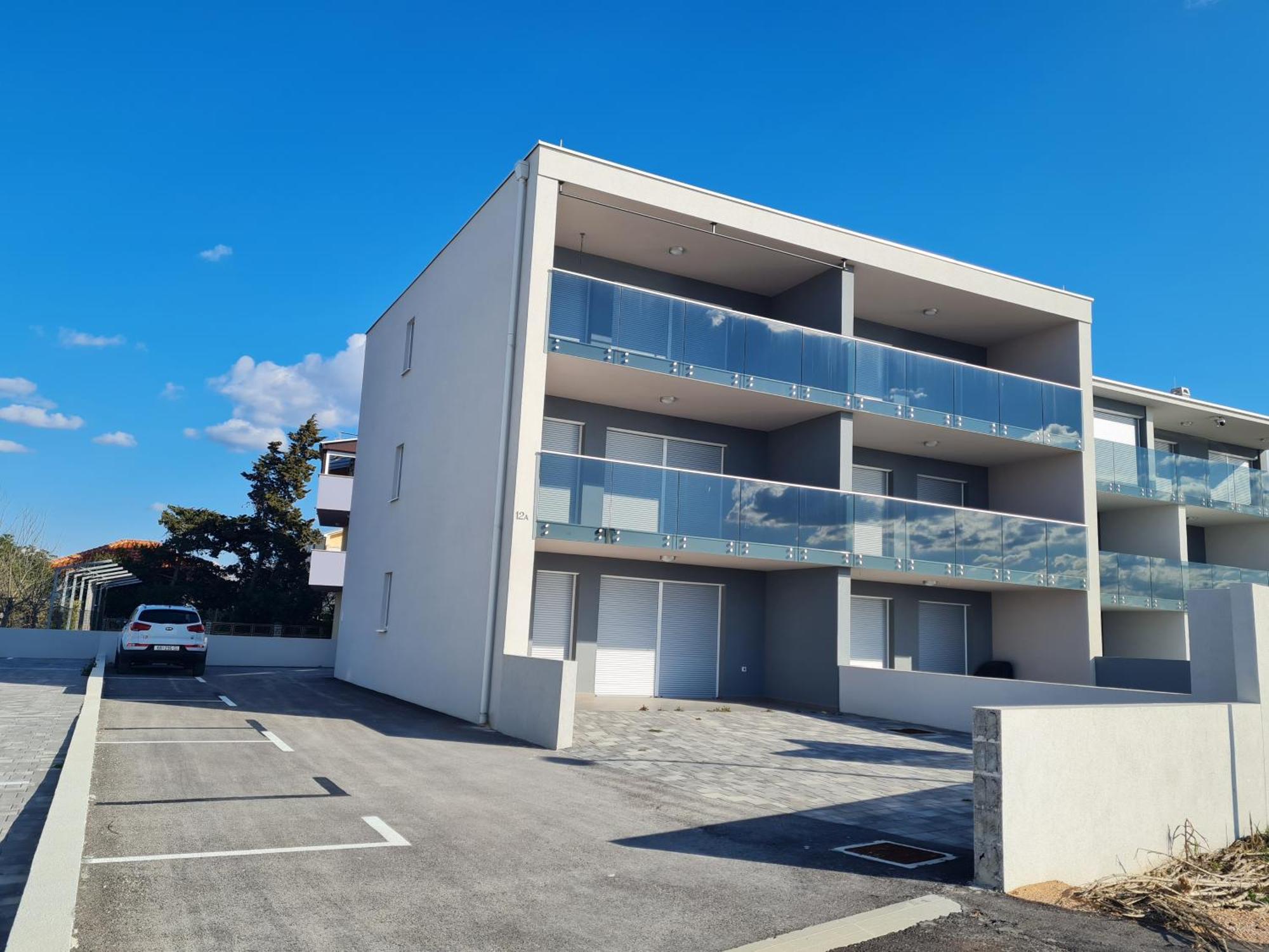Apartmani Zdrijac Nin Bilik gambar